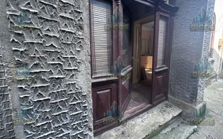 Casă de vânzare cu 3 camere - Poză 5