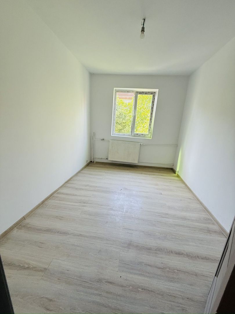 Dacia | 4 Camere  | Etaj Intermediar - Poză 10
