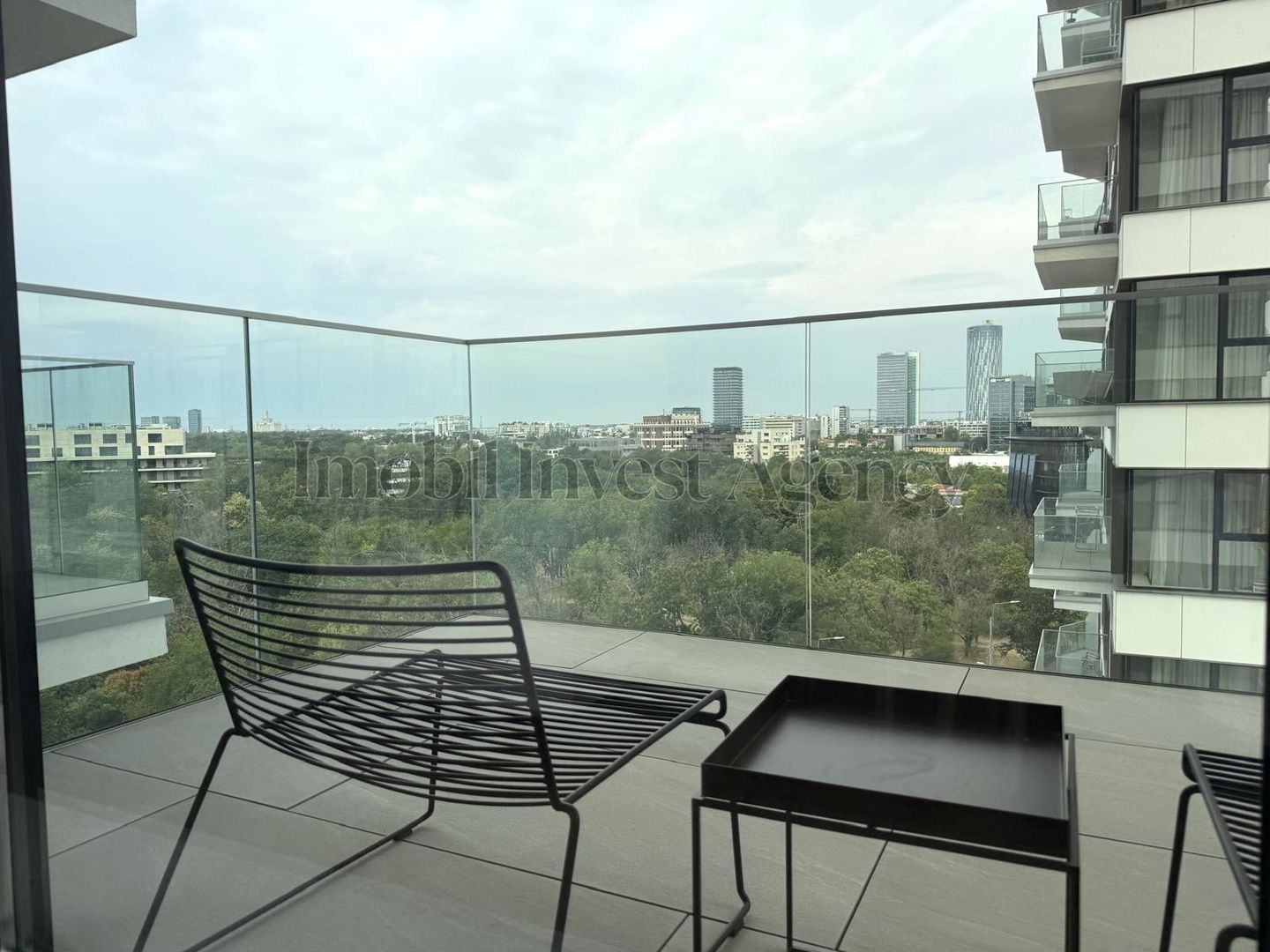 Apartament 2 camere de vanzare One Verdi vedere Park - Poză 11