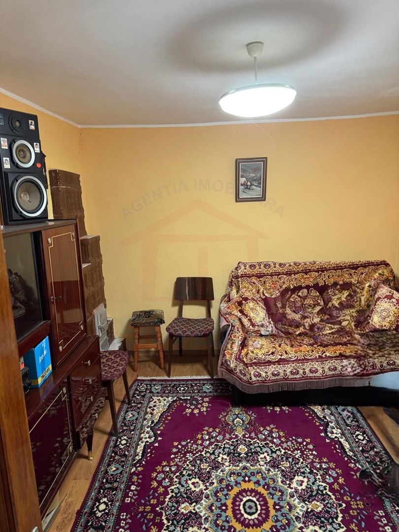 85.000 Euro- casa +magazin+garaj in com Smardan, sat Cismele, - Poză 4