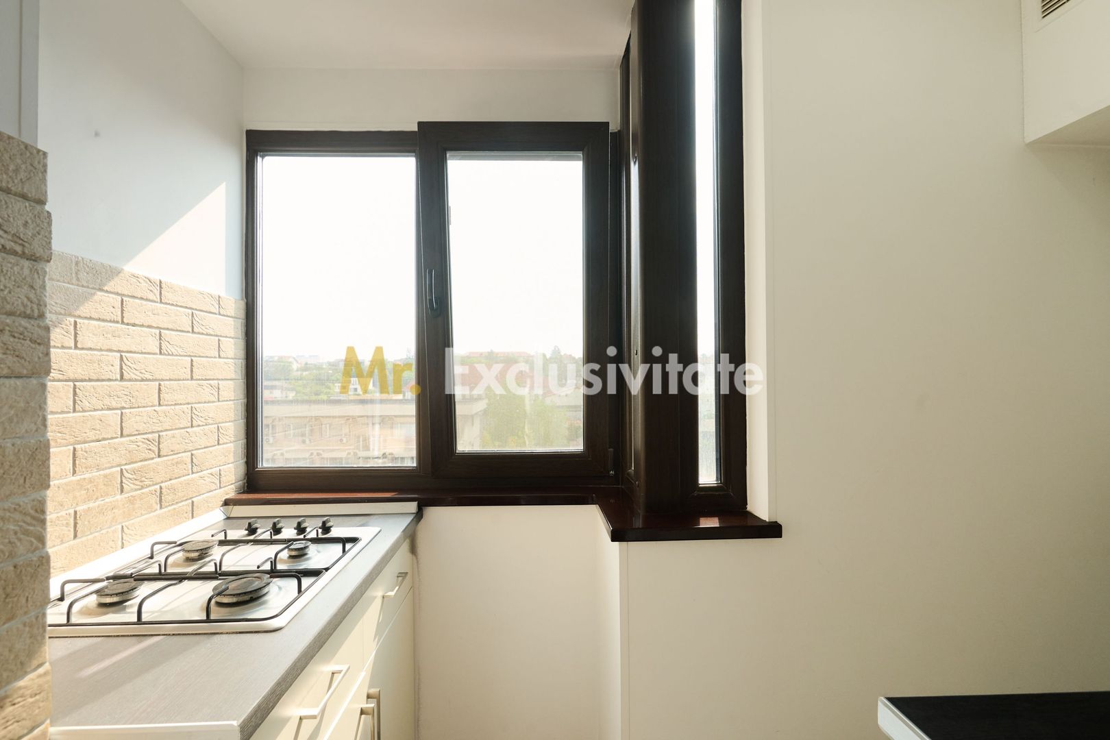 Apartament 3 camere Pitești, zonă Ultracentrala- etaj intermediar - Poză 6
