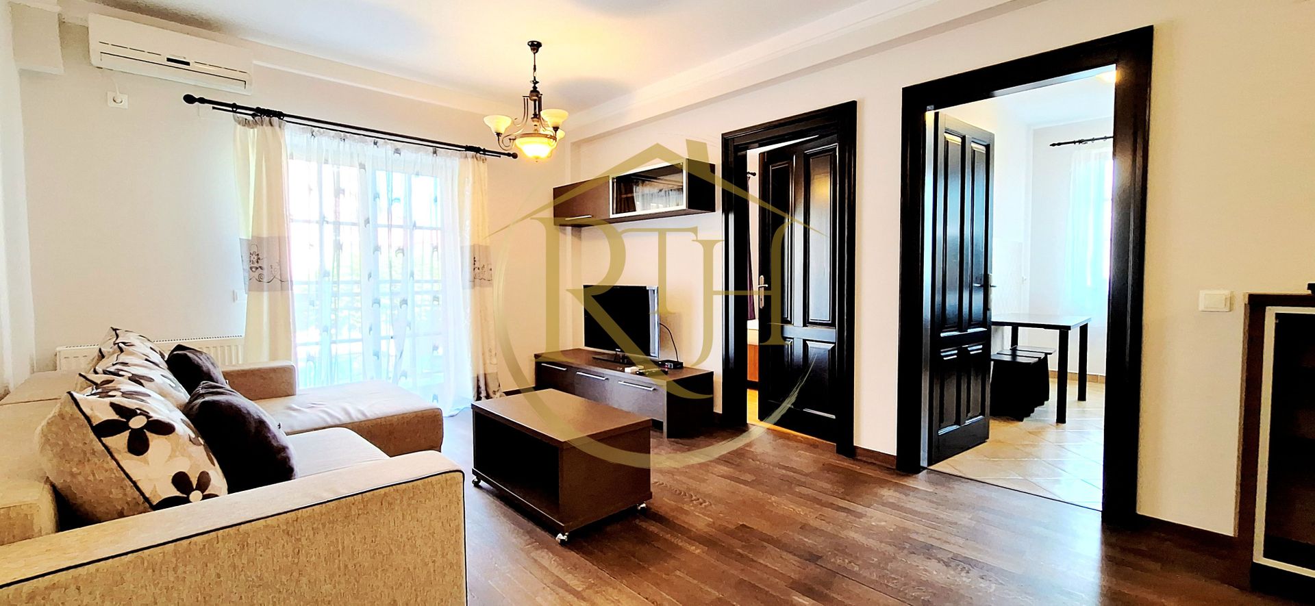 Inchiriem apartament cu 3 camere, Toscana Residence, parcare privata - Poză 1