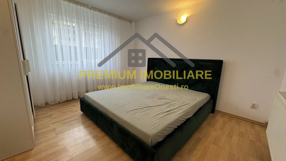 Casa de inchiriat in Onesti | Curte, Foisor, toate utilitatile - Poză 3