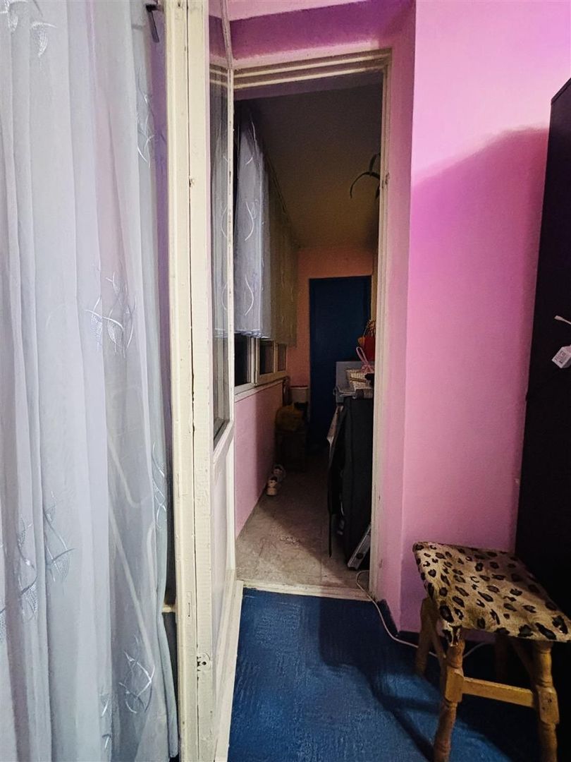 Apartament cu 2 camere decomandat zona Rogerius. - Poză 8