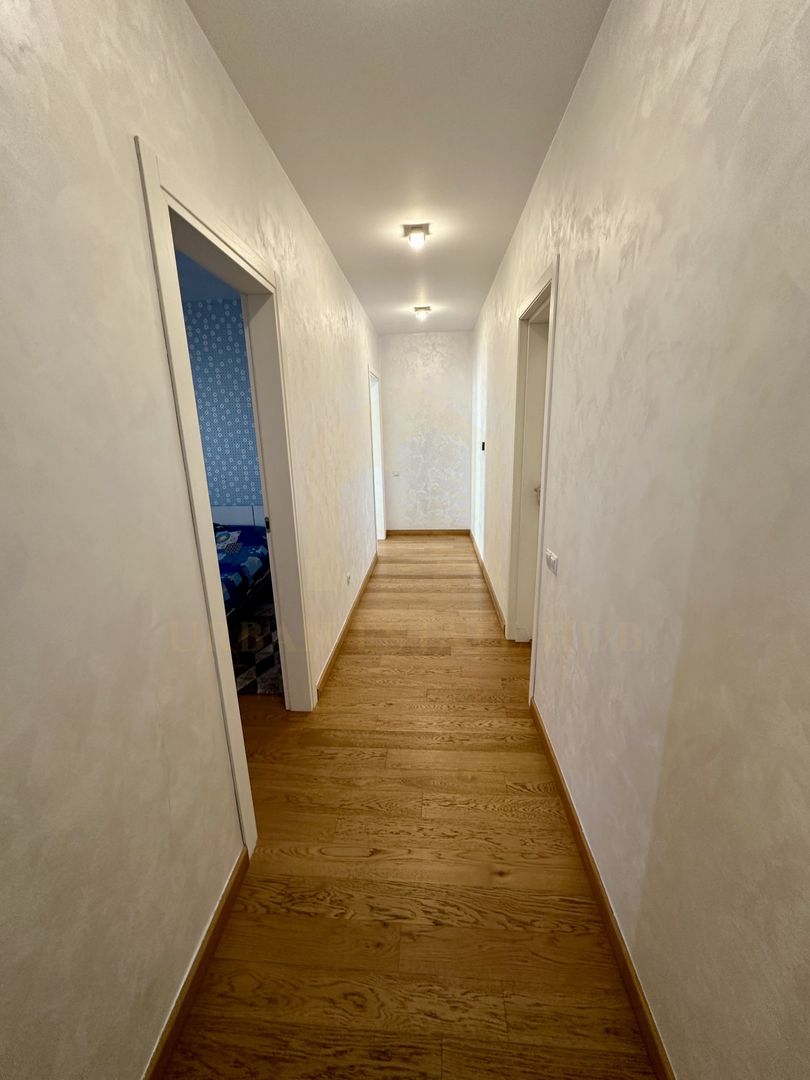 Vanzare apartament 3 camere, garaj, 90 mp, Riviera Residence - Poză 5