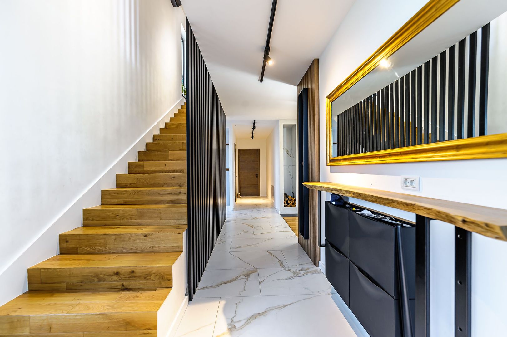 Vilă modernă in Bujac - Poză 8