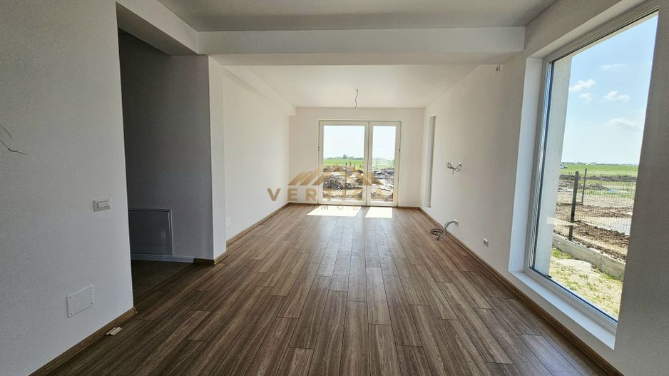 Casa parter | 3 Camere | 2 Bai - Poză 7