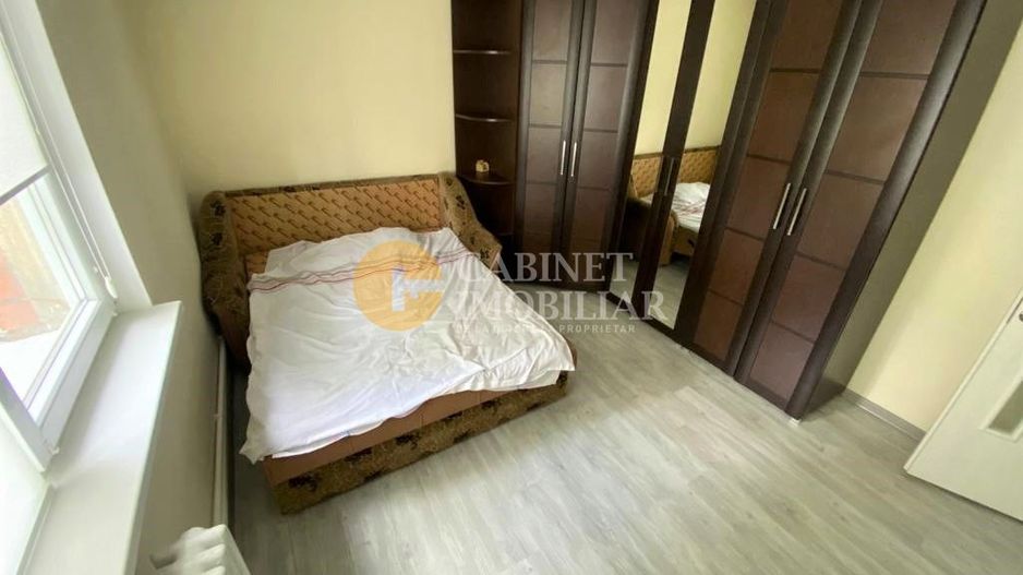 Apartament cu 3 camere decomandat,etaj 3,  zona Alexandru cel Bun - Poză 2