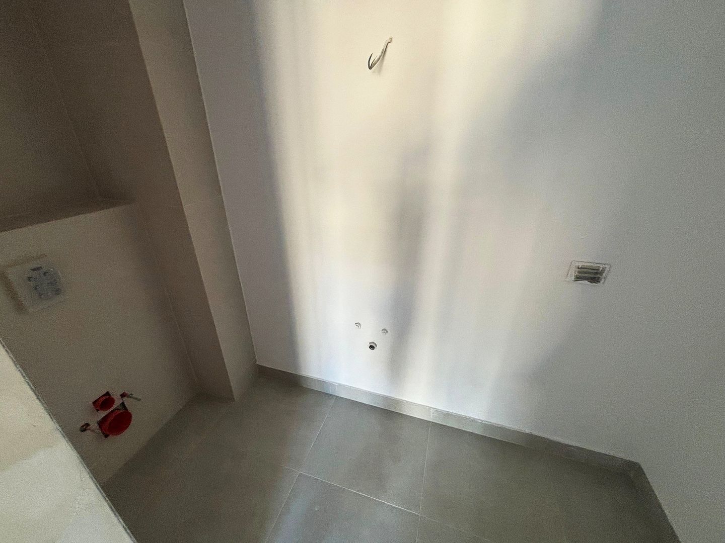 Apartament PREMIUM 3 camere cu GARAJ si boxa - zona Centrala - Poză 21