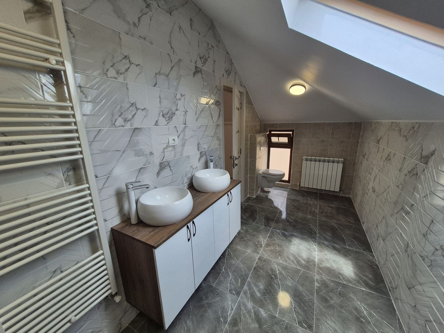 Vila/casa noua: P+M, Banesti-Prahova - 150 mp utili + teren 875 mp! - Poză 23