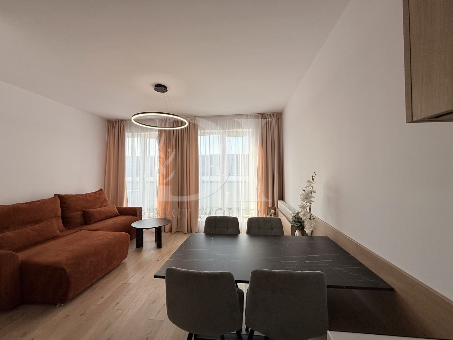 Apartament la cheie / doua camere / Zona Terra - Poză 3