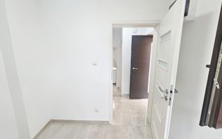 🏢 Spațiu de birouri de închiriat, 6 camere – Central, Ploiești - Poză 33