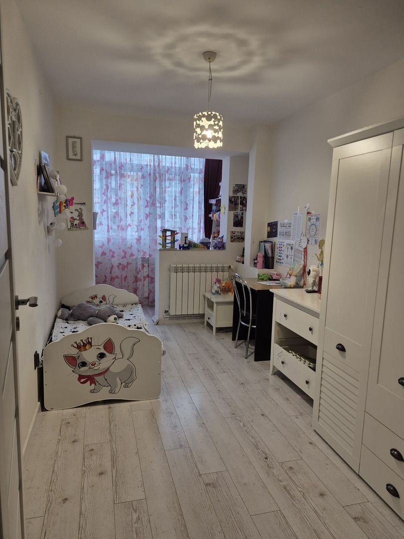 Apartament spațios in  Mazepa 1 - 3 camere, 2 băi, etaj 2 - Poză 7