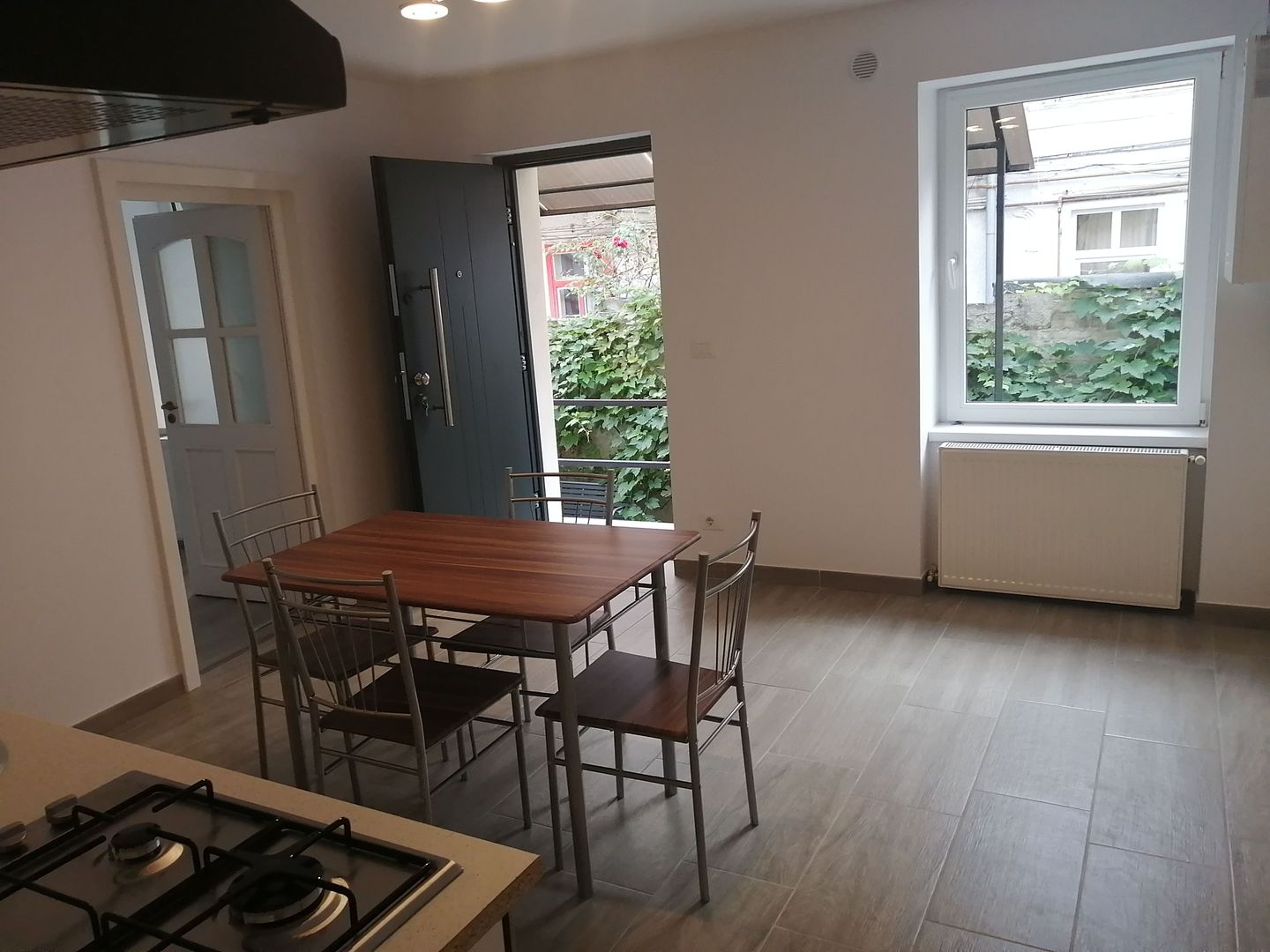 Vânzare apartament spatios,  in zonă ultracentrală - Poză 10