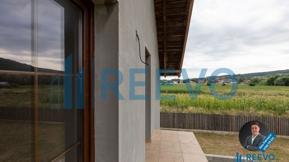 Casă/vilă de vânzare în Hemeiuș! - Poză 36