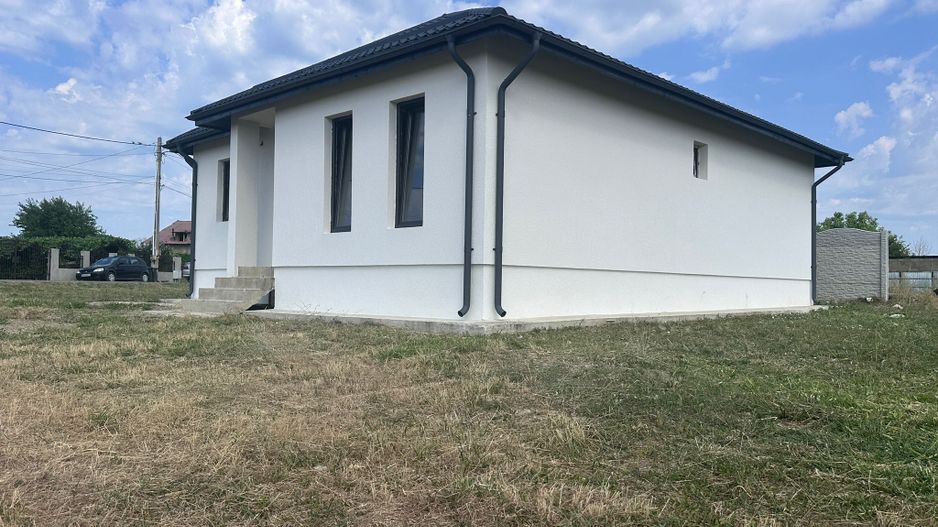 Vanzare casă nouă, modernă în Dragomiresti, la 10 minute de Târgoviște - Poză 3