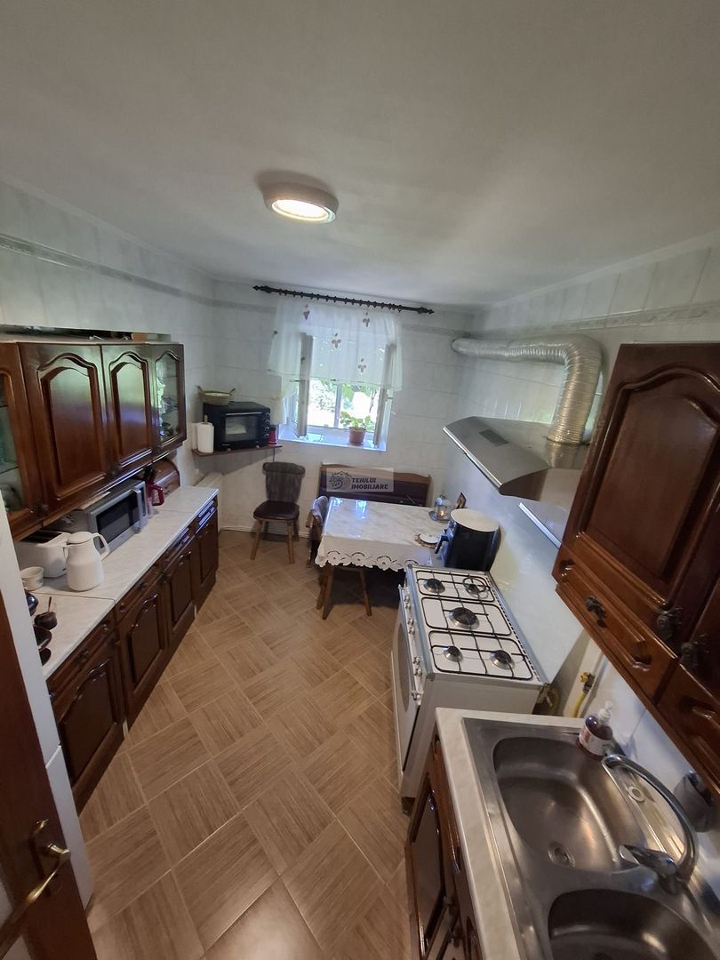 Apartament spatios de 4 camere+1 camera/etaj 2/125mp /Focsani/Finante - Poză 7