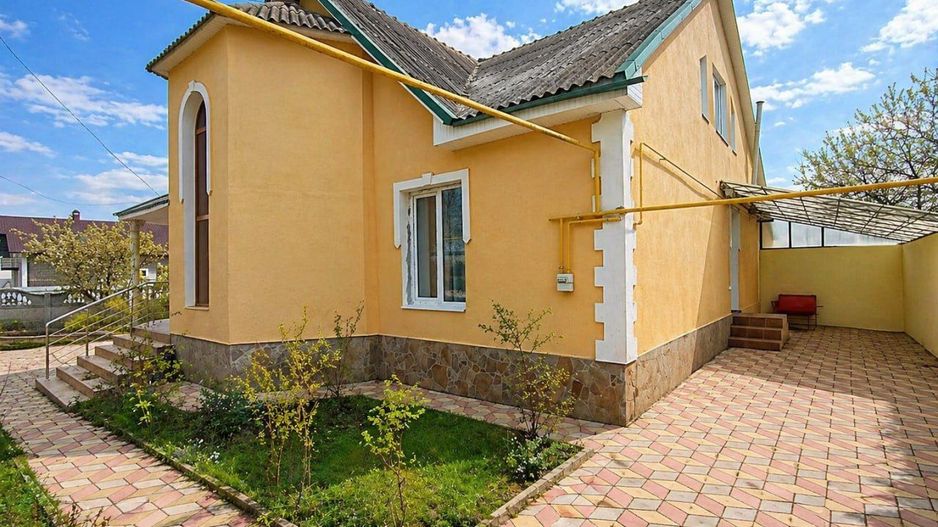 Casă 157,4 m² cu teren 15,3 ari – Holercani - Poză 3