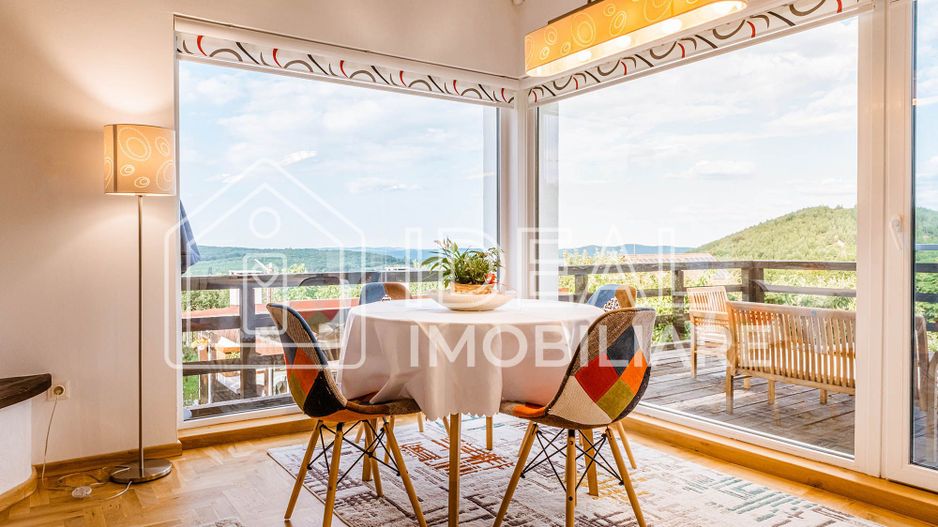 Casa de poveste cu 1.300 mp de teren, in Tocile - Poză 1