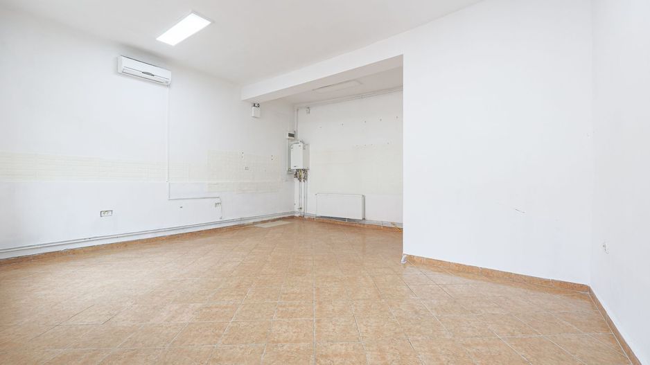 Spațiu comercial – Zona Piața Catedralei, Arad - Poză 2