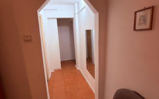 Apartament cu 2 camere/ 34mp/ zona Podu Ros - Poză 5
