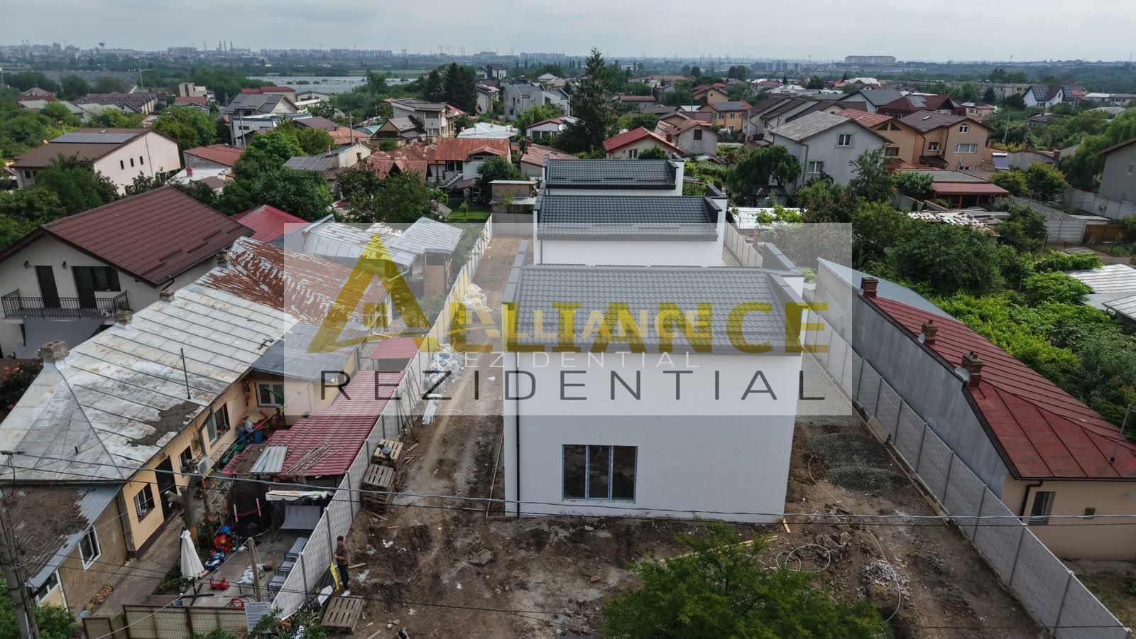 Vila 5 camere || teren 300 mp || Sos Oltenitei - Poză 18