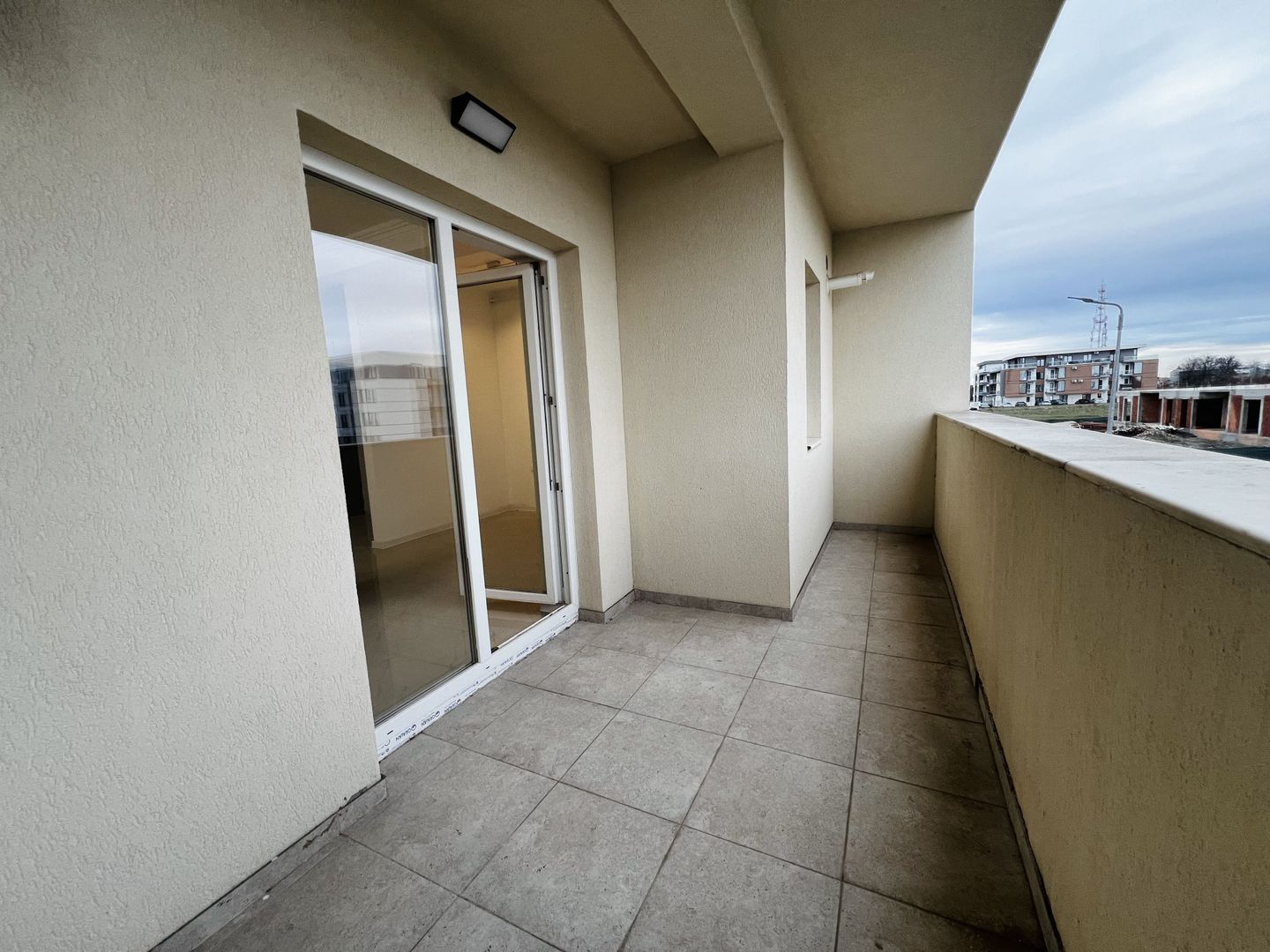 Apartament 3 camere I Bloc Nou I Torontalului - Poză 6