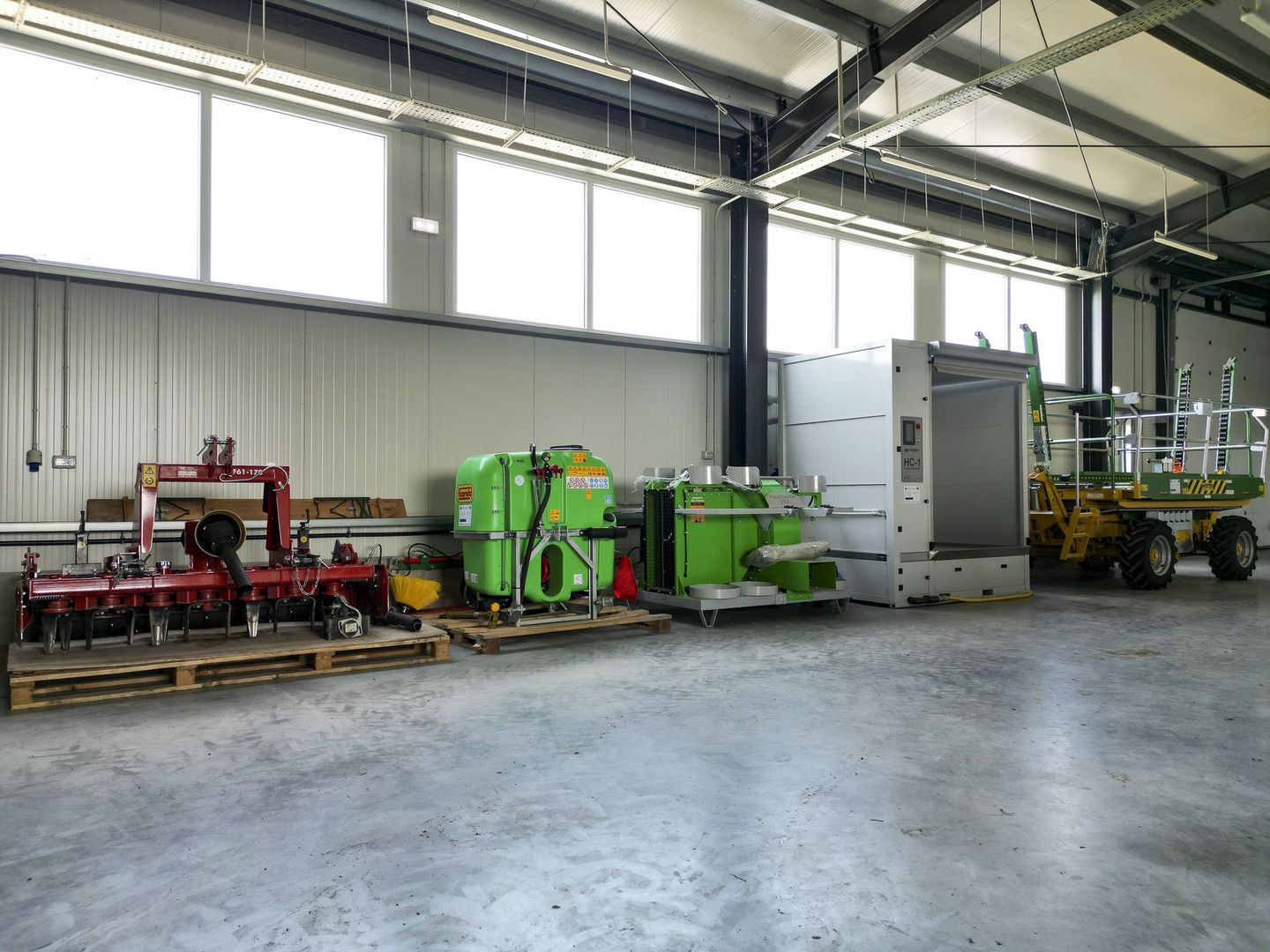 Oportunitate investiție: Livadă de Cireși și Hală - Poză 23