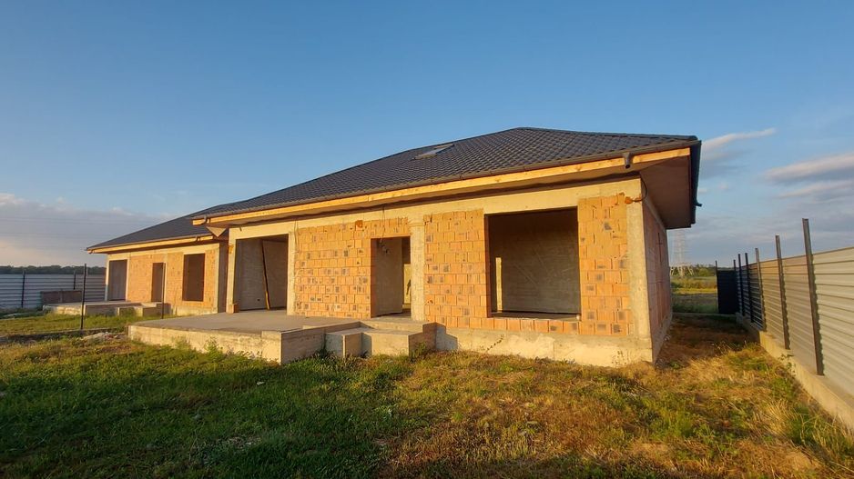 Casă cu 4 camere | Periș | 105 mp utili + terasă generoasă - Poză 8
