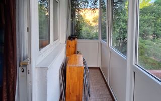 Apartament cu 3 camere,luminos in zona Aradului - Poză 1