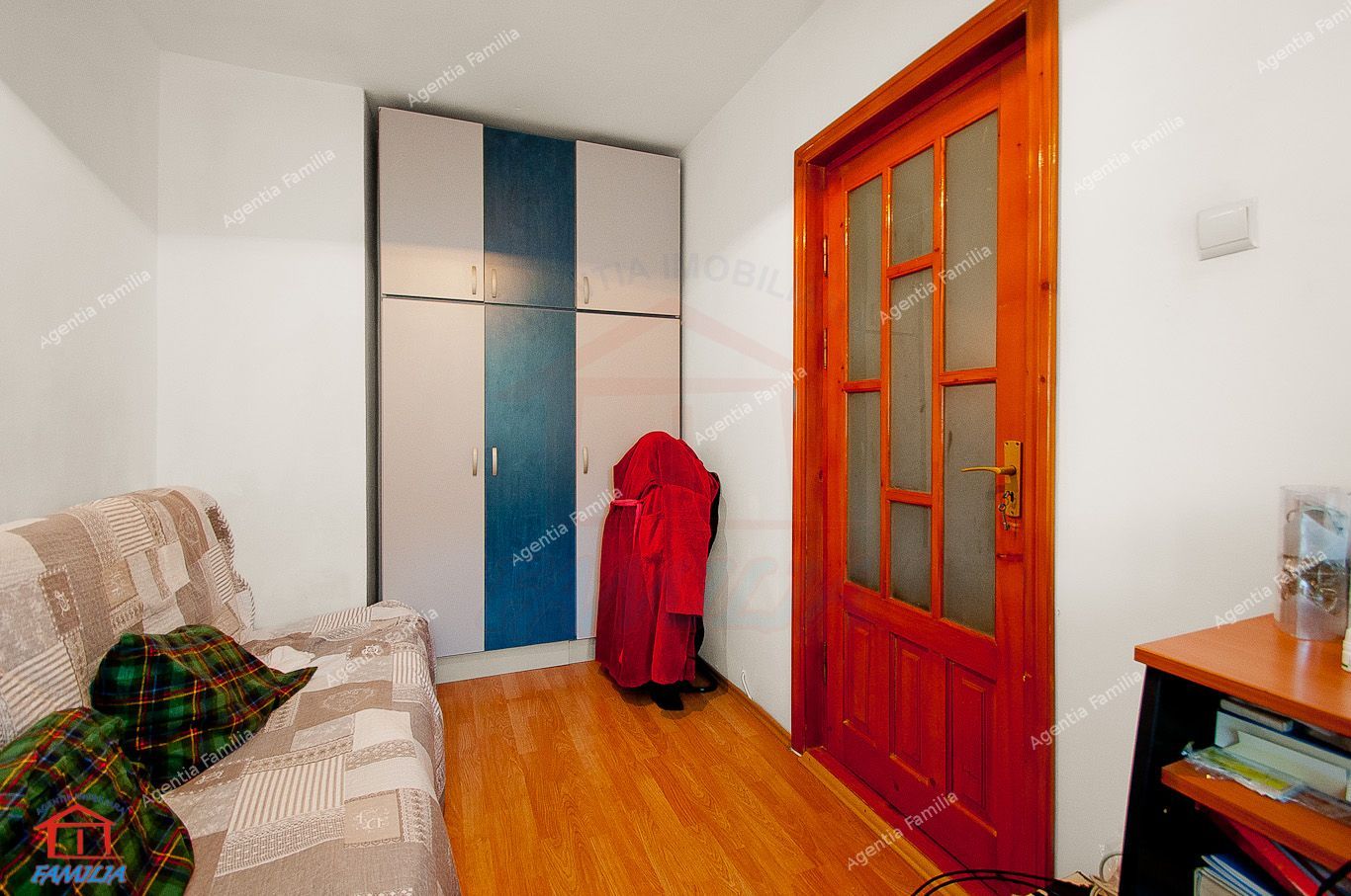 Vila cocheta, situata in centrul istoric al orasului - Poză 12