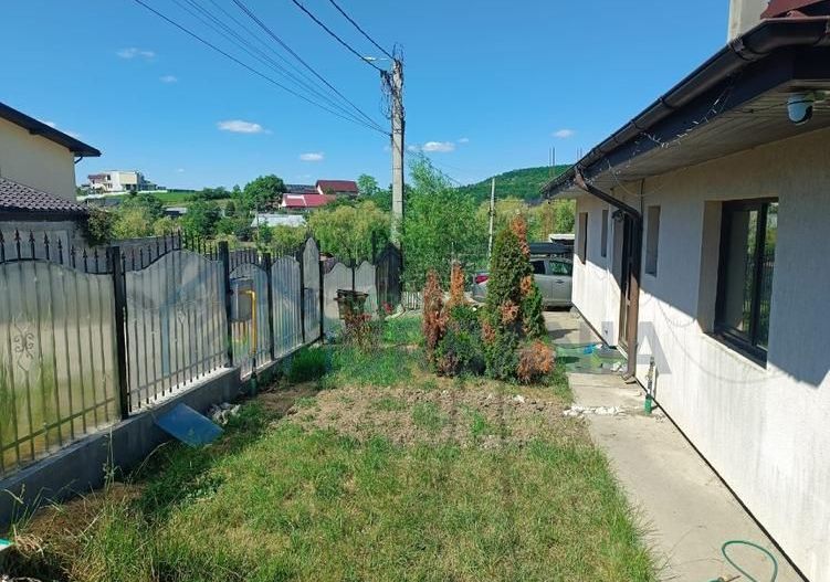 Închiriere Casă 3 Camere, Șorogari (Aroneanu) – Mobilată și Utilată - Poză 10