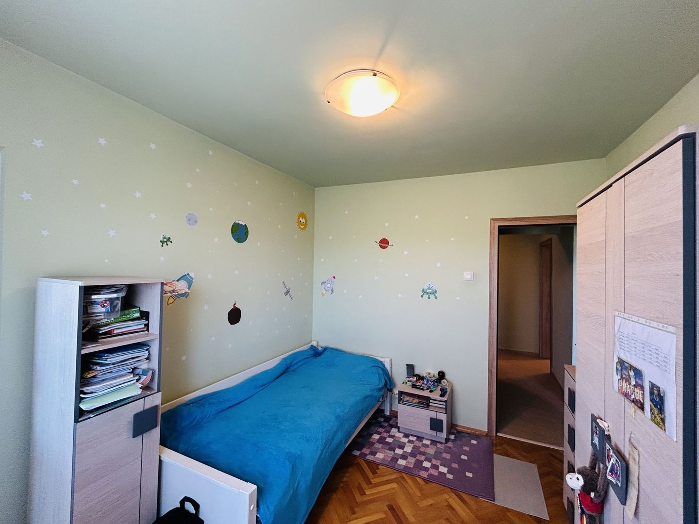 Apartament decomandat, cu 3 camere, 2 bai, 2 balcoane - Zona Strand - Poză 7