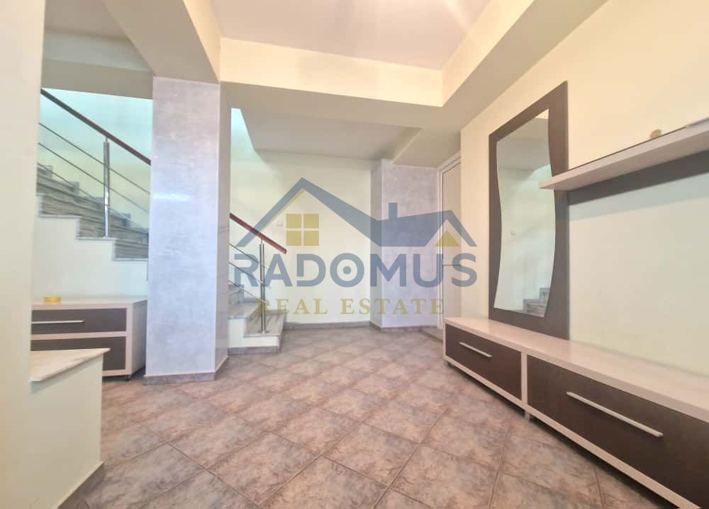 Casă + Spațiu Comercial - Str.Strandului - 200 mp Utili - Trifazic - Poză 12