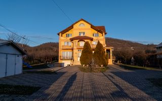 Vila superba | Teren 2300mp | Dealul cu tei | Aninoasa | Doicesti - Poză 4