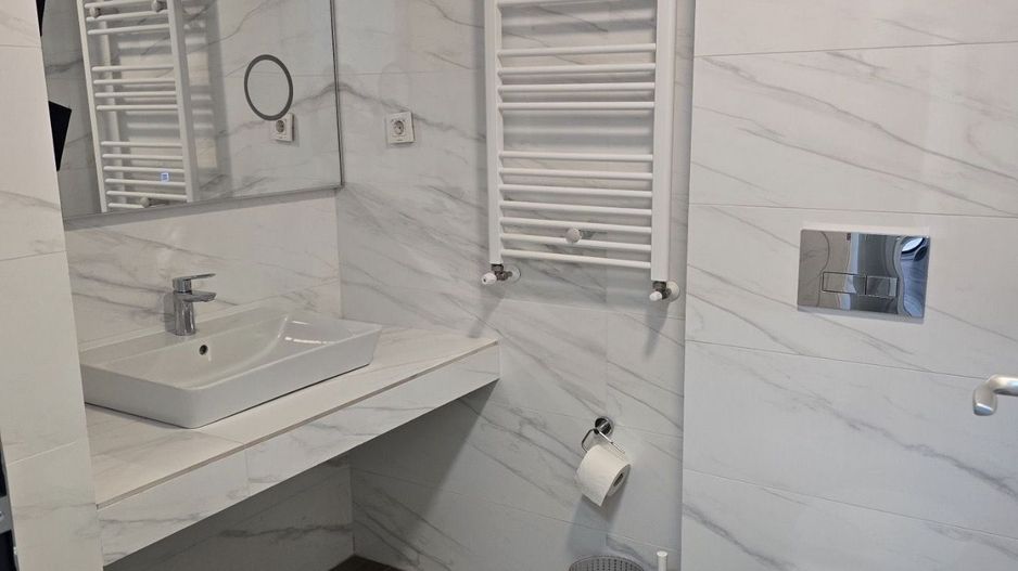 AP. 2 CAMERE- AVRIG PARK, PARCARE SUBTERANA, CENTRALA PROPRIE, MODERN - Poză 7