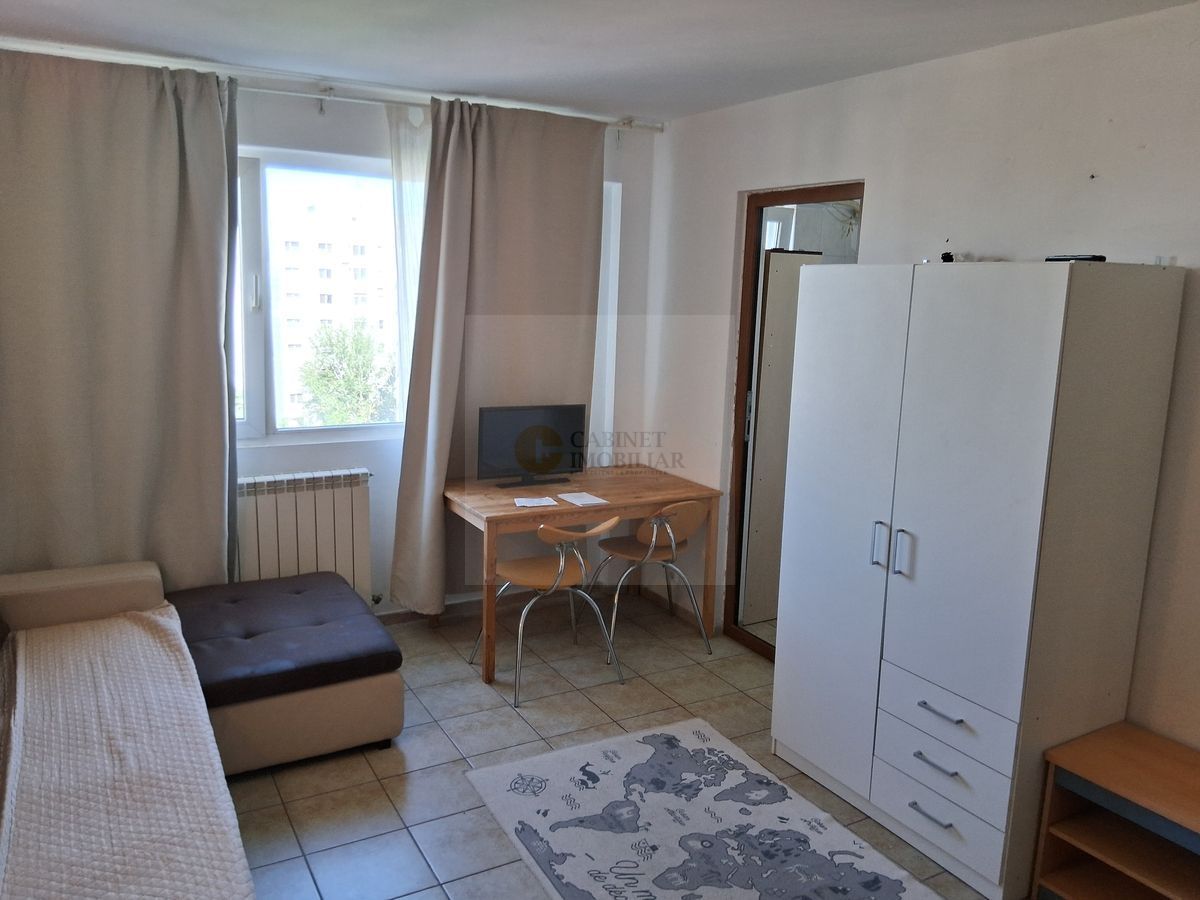 Garsoniera  Piata Victoriei | Etaj superior - Poză 2