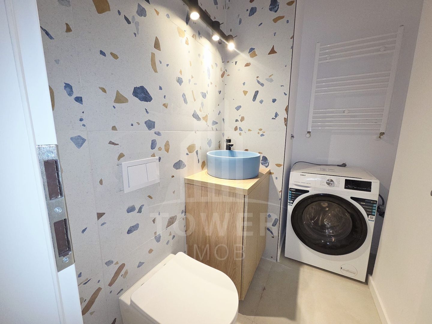 Apartament 4 camere  supwr lux de închiriat - Poză 17