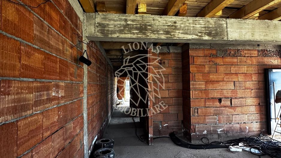 Casa Finisata 4 camere 107 mp-terasa-teren 388 mp-Aerodrom - Poză 4