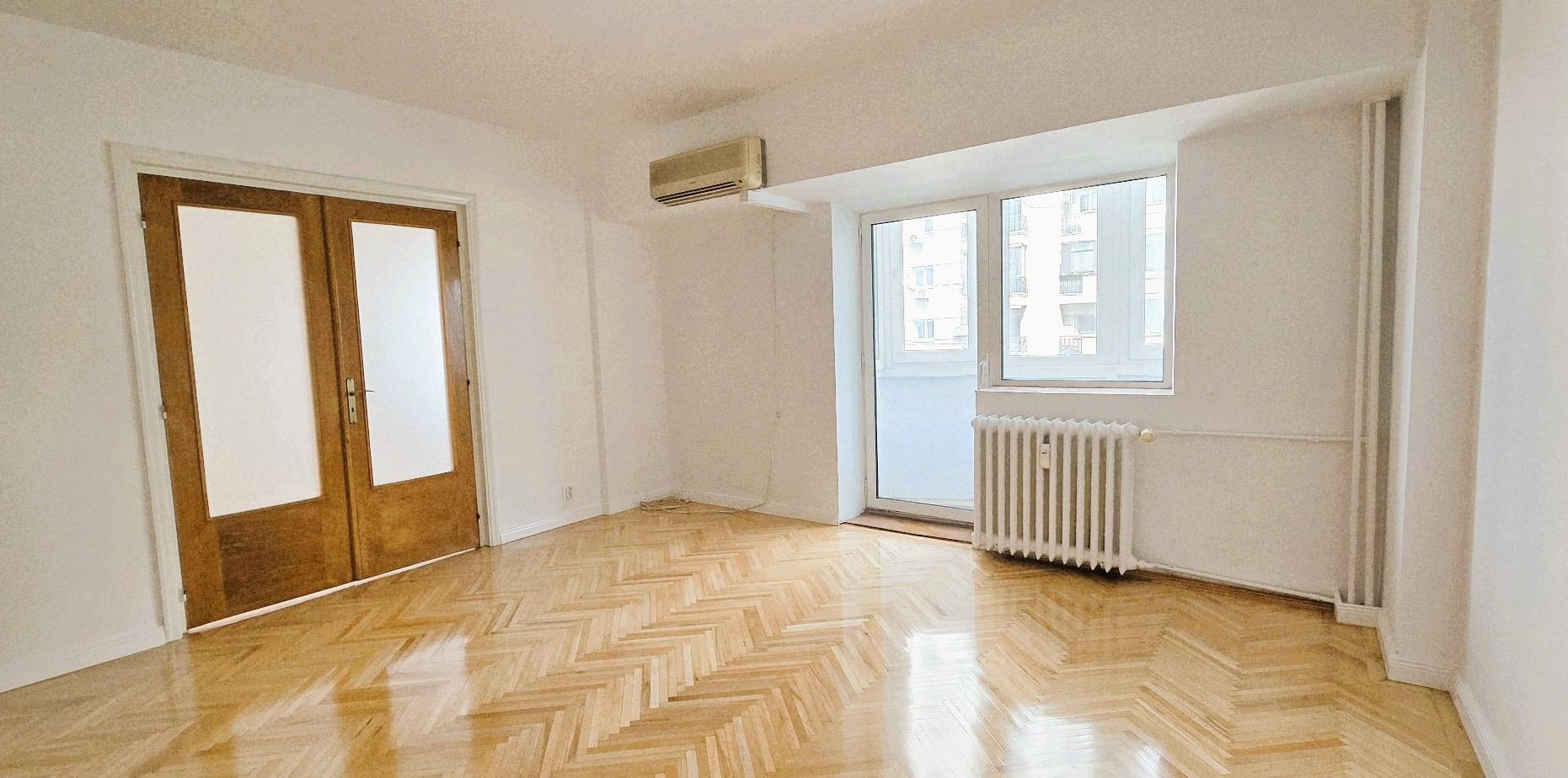 Piața Victoriei, 3 cam. decom, pet friendly, nemobilat, ideal firmă - Poză 2