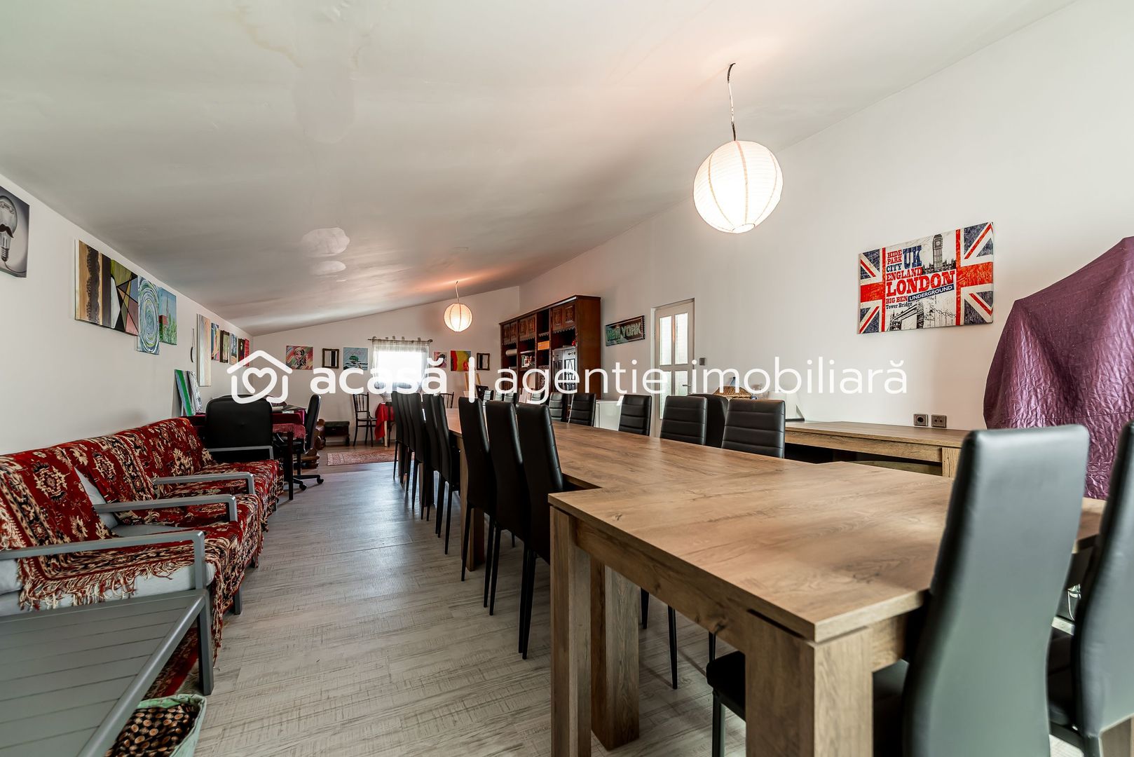 Casă spațioasă în mijlocul orasului, Str. Constantin Brâncuși - Poză 15