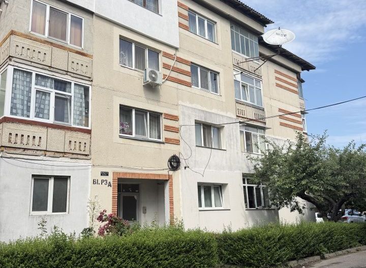 Apartament 3 camere decomandat + mansarda Curtea de Arges - Ivancea - Poză 14