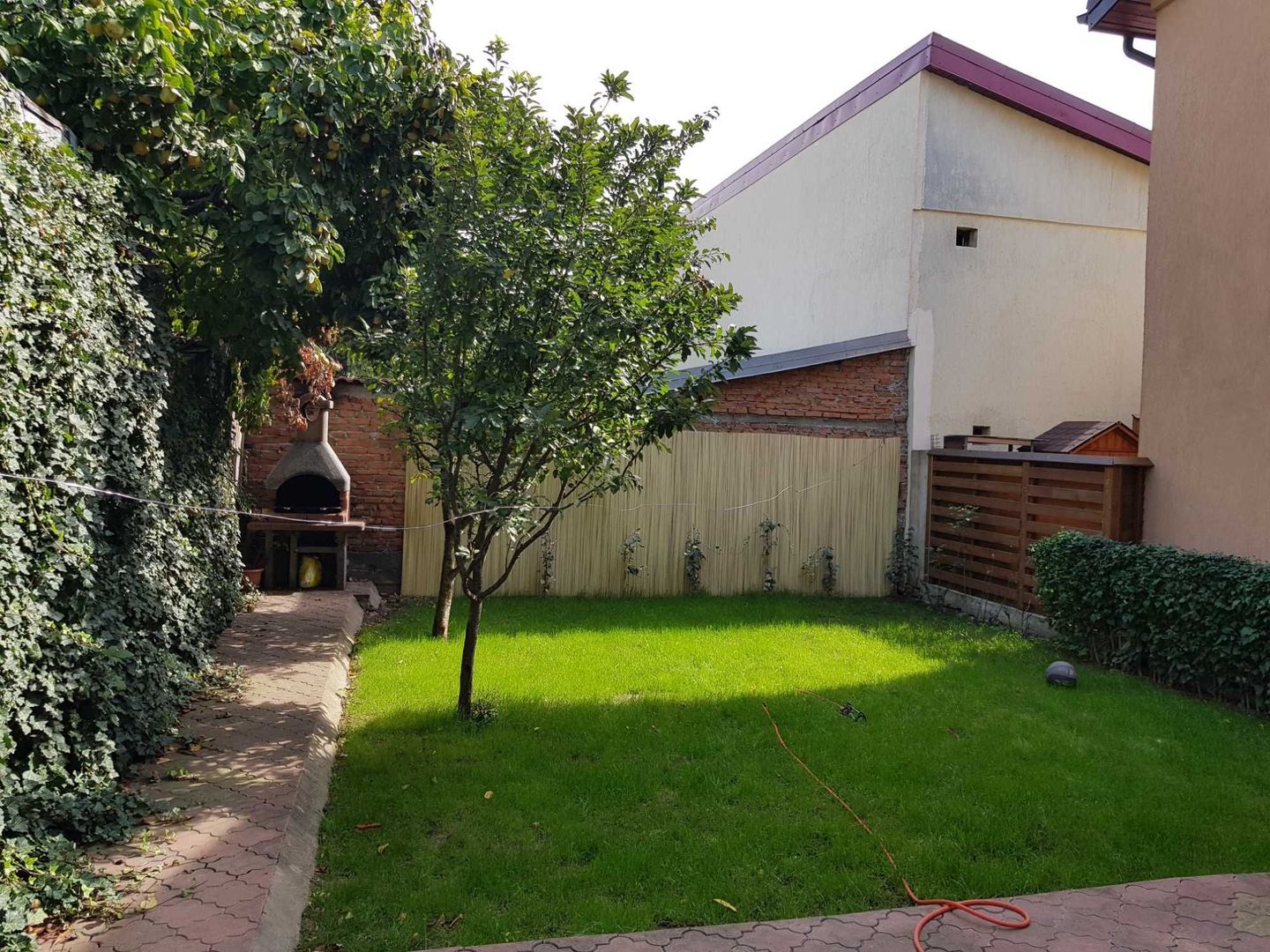 Special villa north area of Bucharest, for residence or business,owner S300 - Poză 3