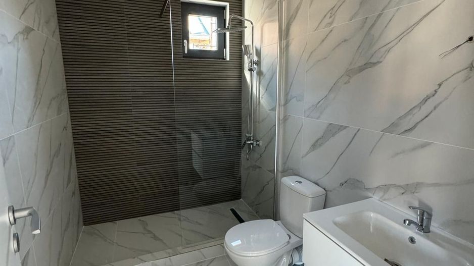 CASA INDIVIDUALA, TOATE UTILITATILE, RATE DEZVOLTATOR , COMISION 0% - Poză 7