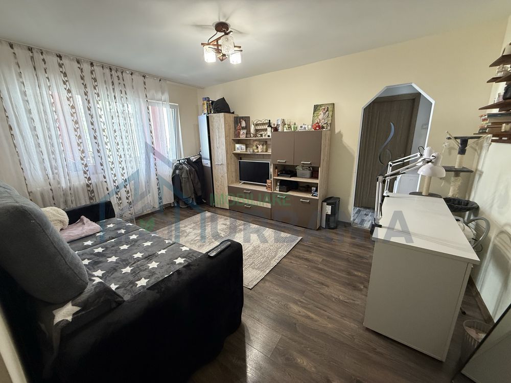 Apartament 2 camere, etaj 3, Str. Plăieșilor nr. 19, Iași – 38,16 mp util, renovat, centrală proprie, aer condiționat - Poză 1