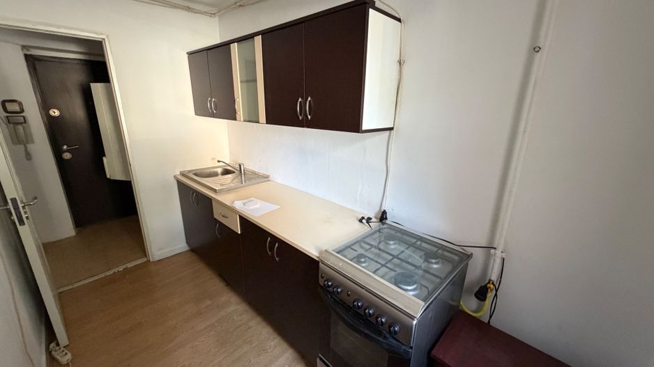 Apartament 2 camere de inchiriat, etaj 1 - zona Cetate - Poză 5