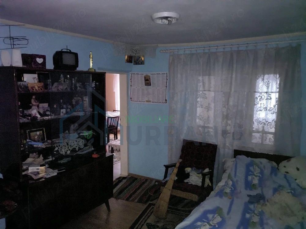 Casă de vânzare în Cozia, județul Iași - Poză 2