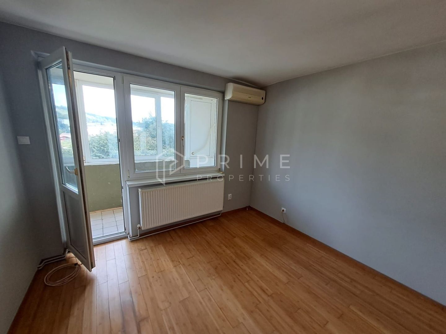 Apartament de închiriat în Tudor  Târgu Mureș - Poză 1