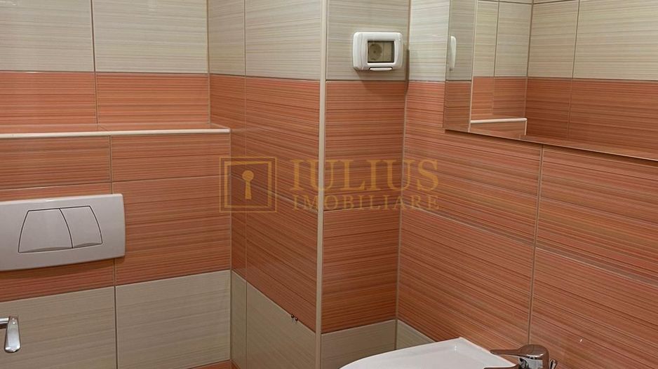 Zona Aradului, 3 camere + 2 bai, centrala proprie, parcare subterana - Poză 15