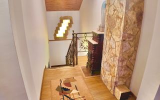 Casa de vanzare in Targoviste - 5 camere, 2 garaje, teren generos - Poză 21